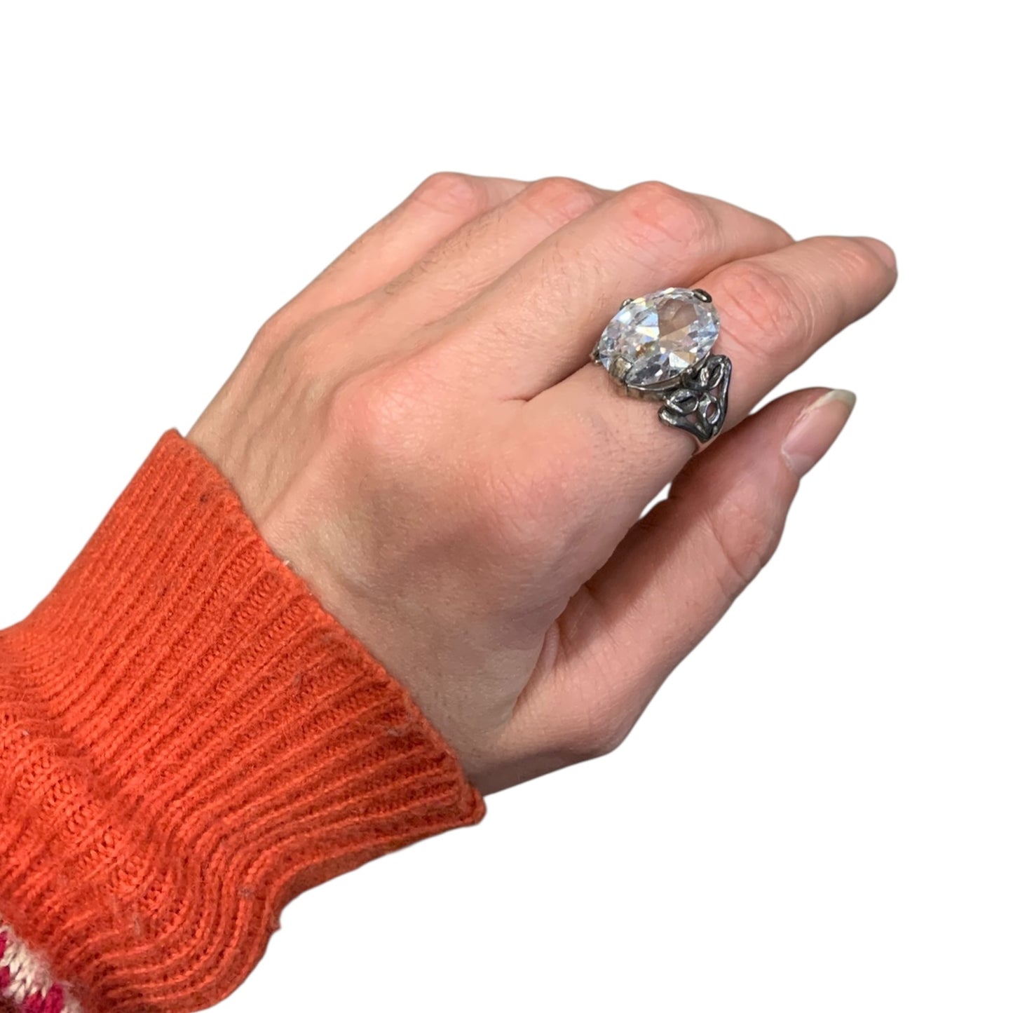 Anello Vintage Con Brillante Ovale