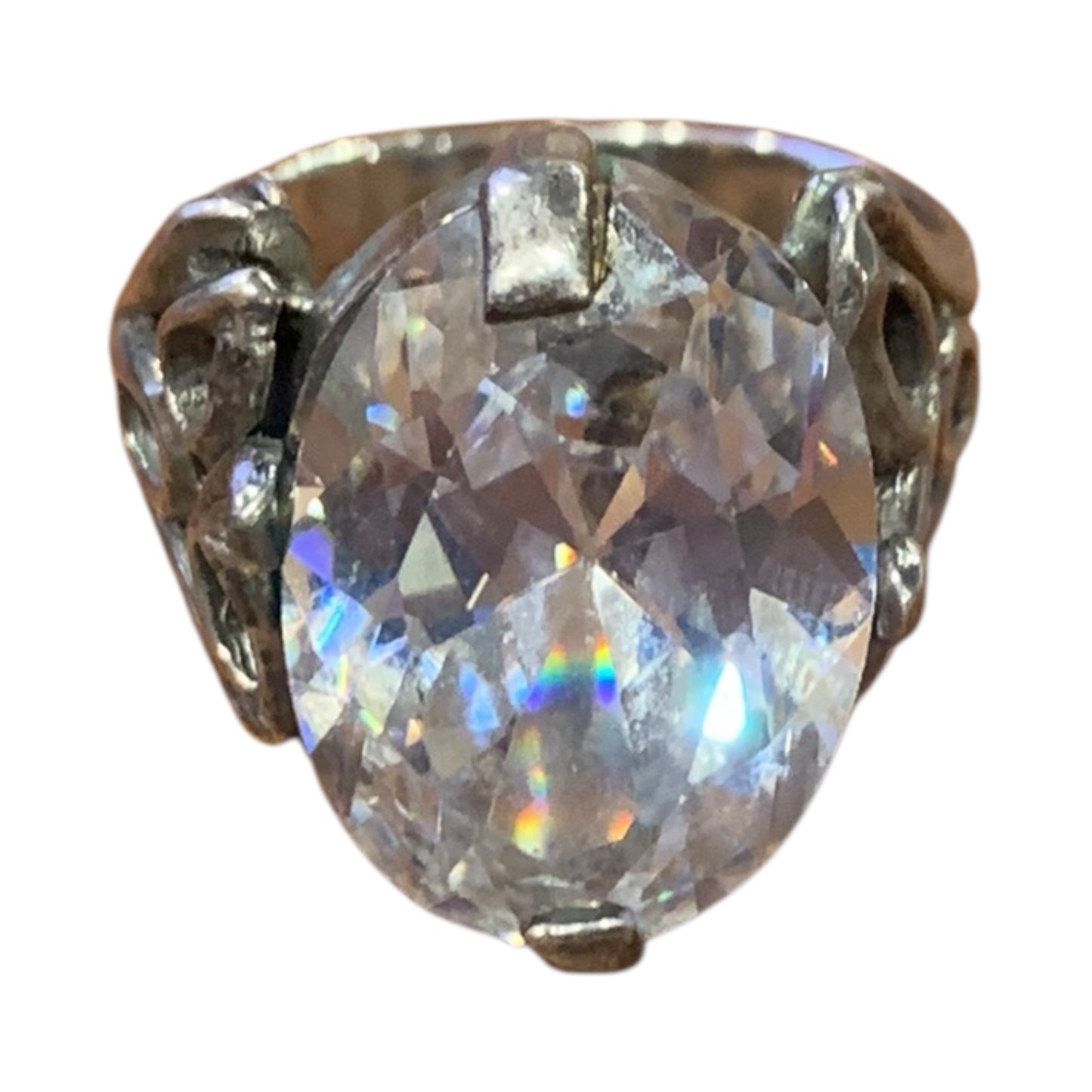 Anello Vintage Con Brillante Ovale