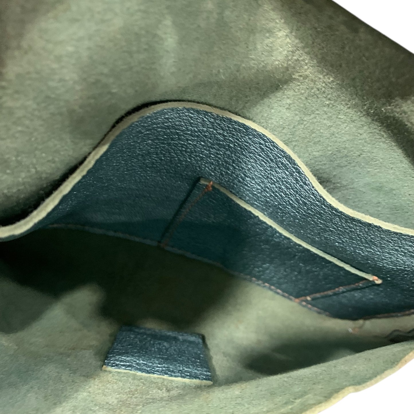 Borsetta Tracolla Pelle Azzurra Metallizzata