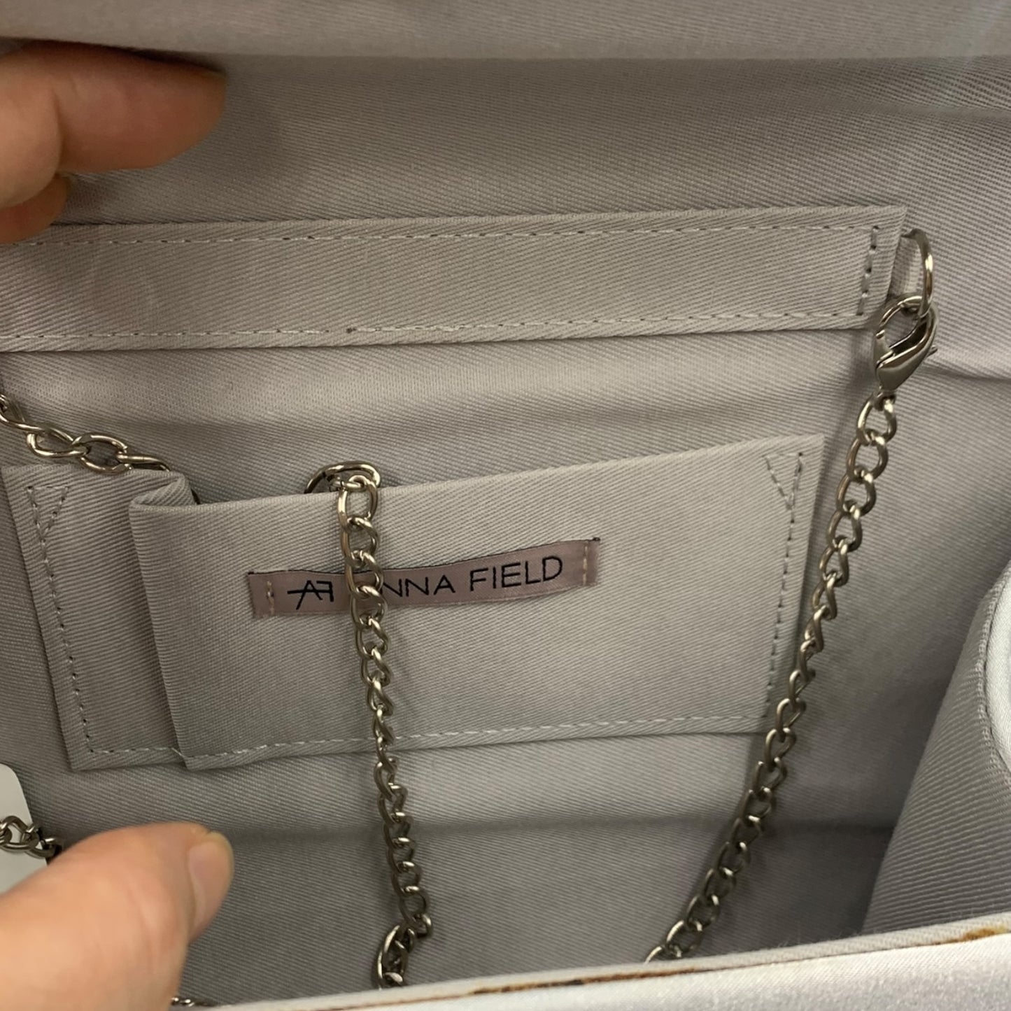 Pochette Cerimonia Anna Field
