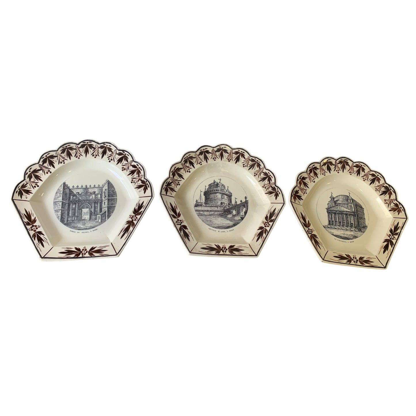 Tris Piatti Epoca Ceramica Dortu Monumenti