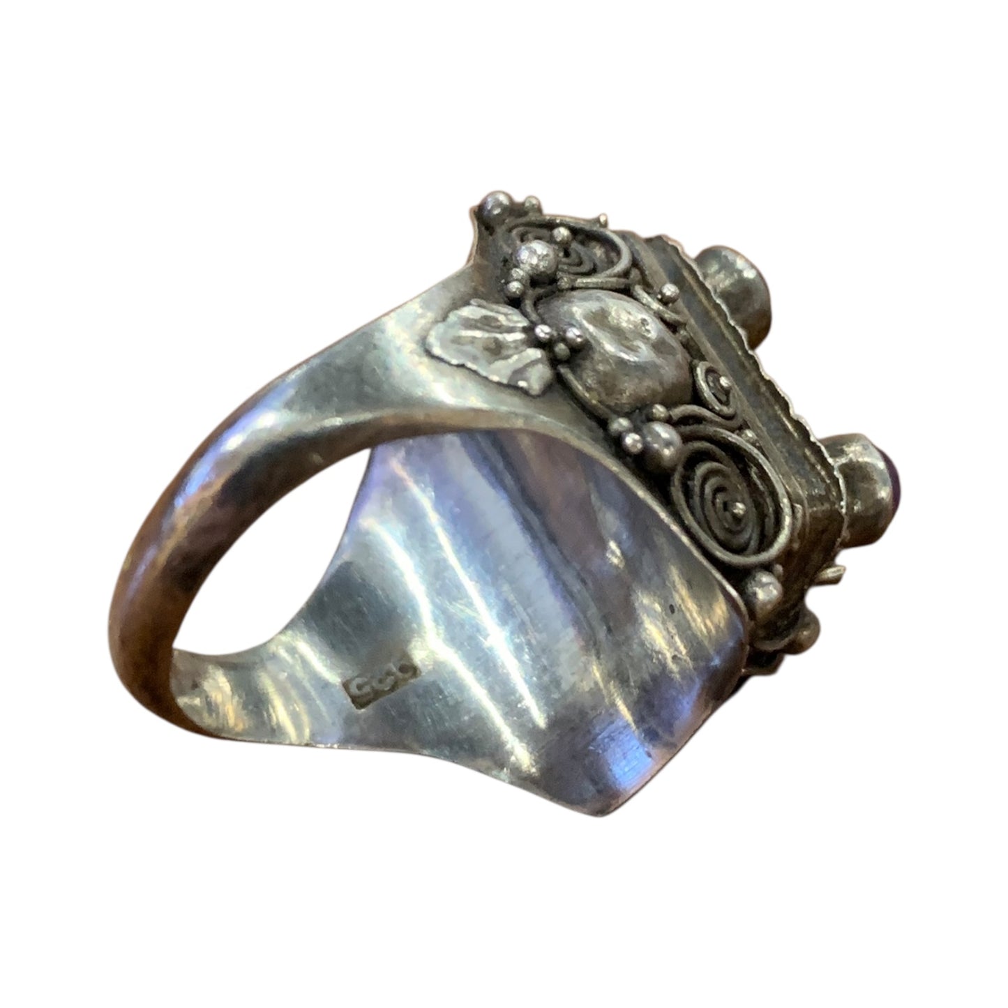 Anello Vintage Con Scomparto