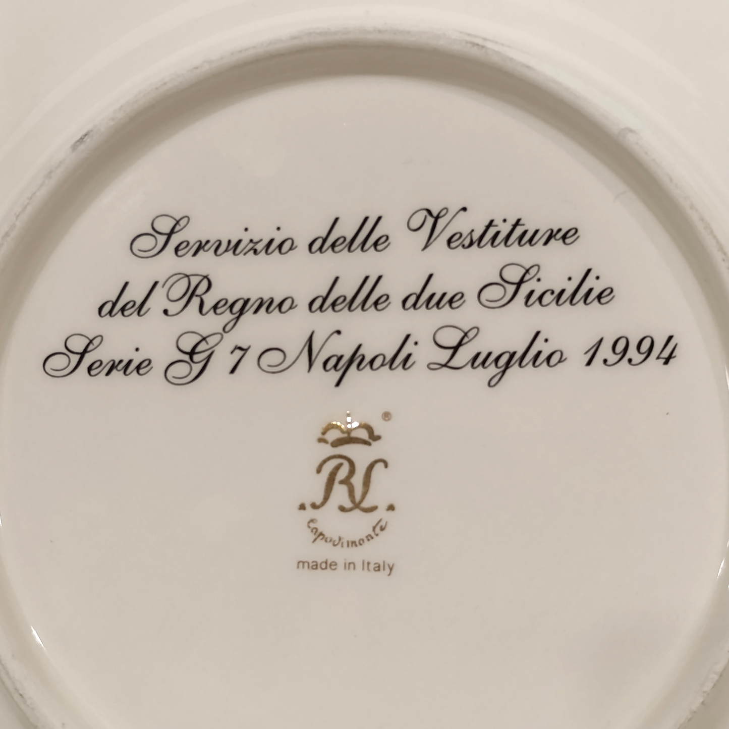 Piatto Decorativo Capodimonte Costumi